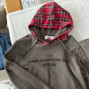 Supreeme Hoodie